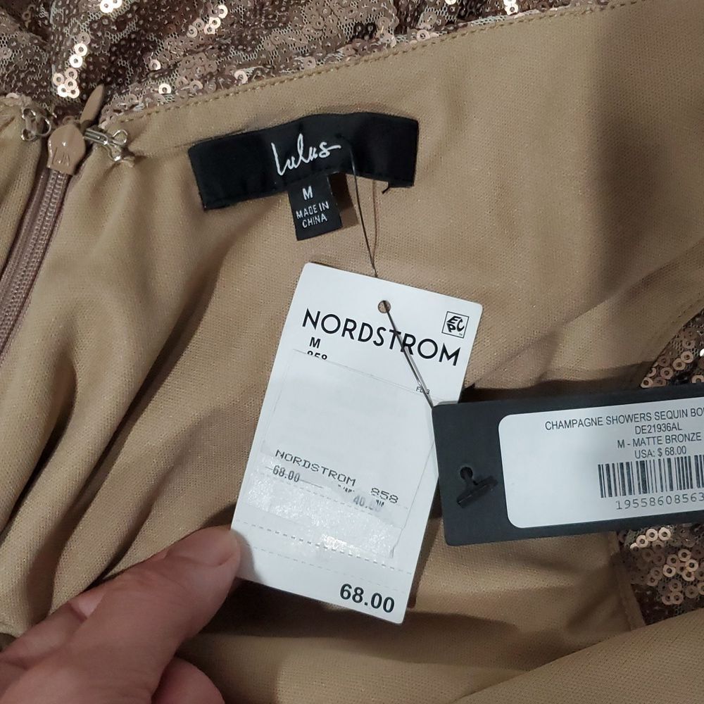 Lulu's Gold Sequin Mini Dress Size M - Picture 10 of 13